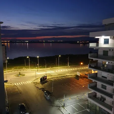 Apartment 601 Str Opera Mamaia