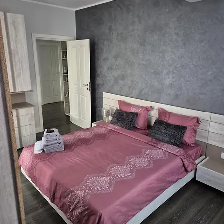 Apartment 601 Str Opera Mamaia